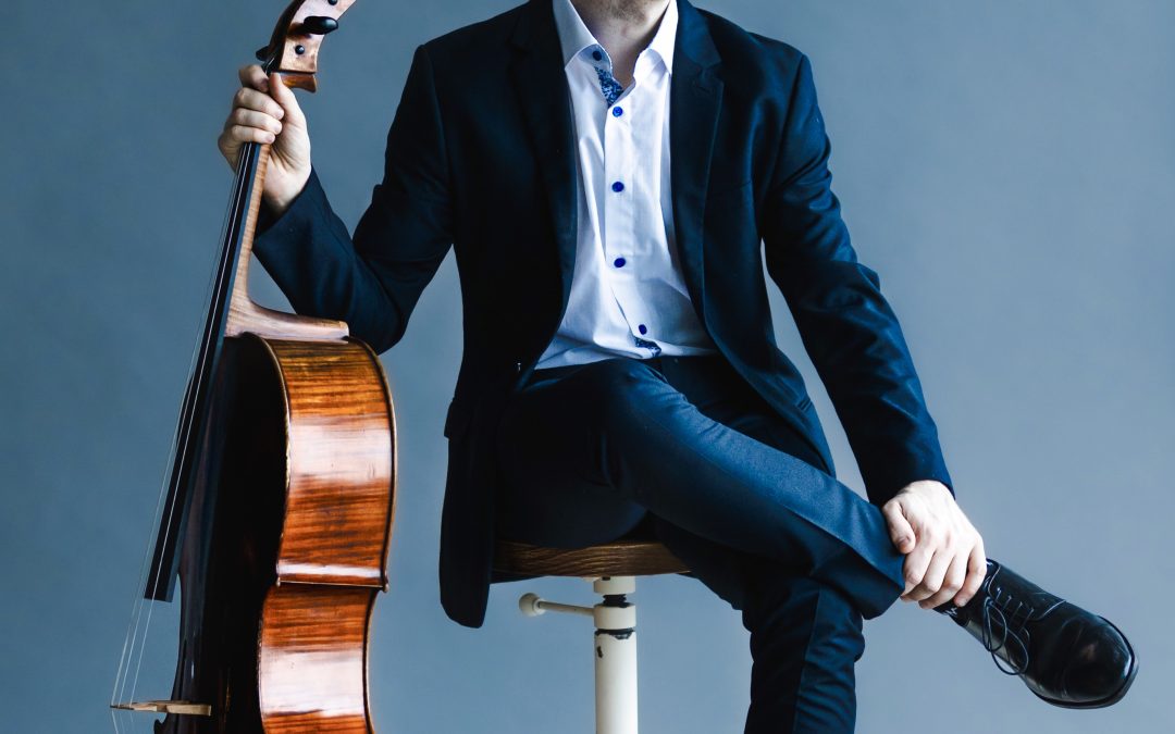 ARI EVAN, cello